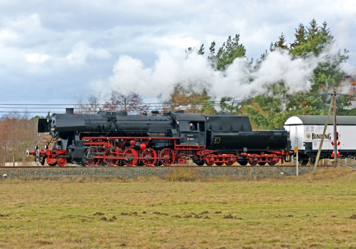 Dampflokomotive 52 4867 als Rodgau-Express (Bild: Steffen Remmel, dpg_foto_0070.jpg)